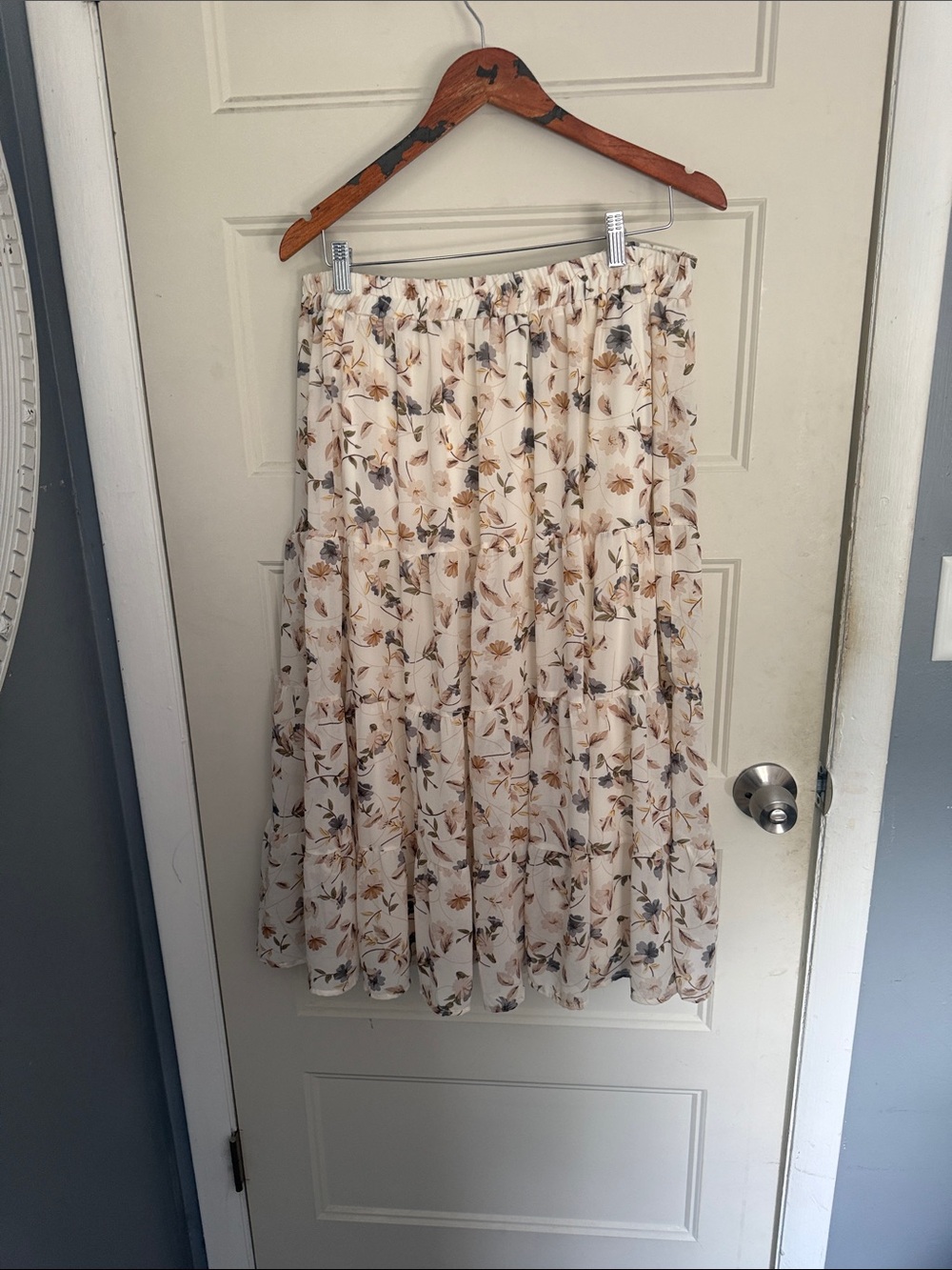 Hayden Cream Floral Tiered Midi Skirt with Brown & Gray Blooms